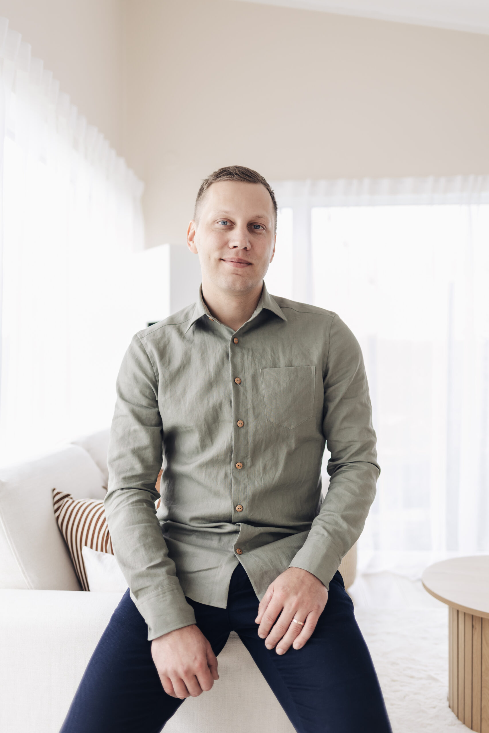 Tüümian meeste linane triiksärk